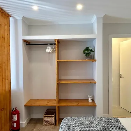 Medusa - Apartment Parede